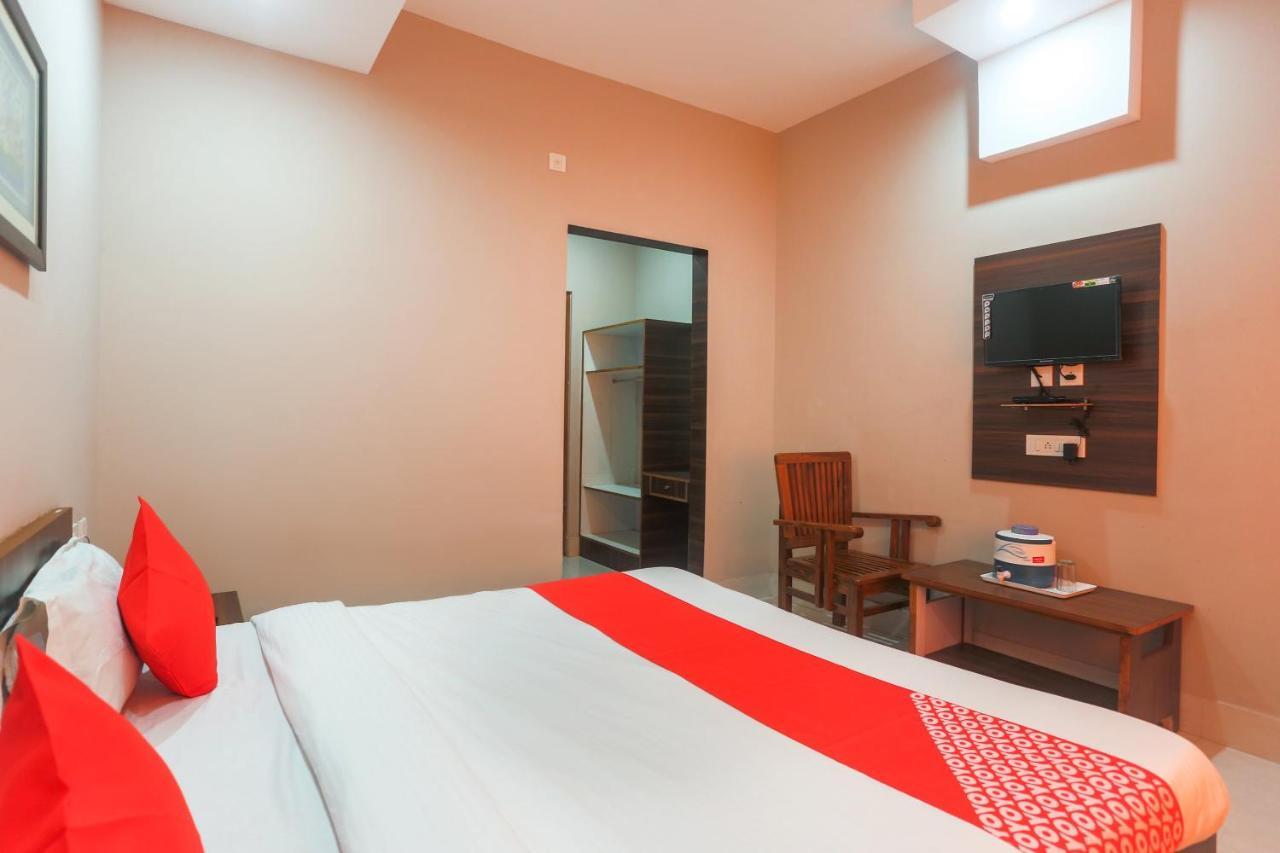 Oyo 61586 Hotel Narmada Bhavan Puri Kültér fotó